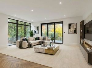 Photo 9- click for photo gallery